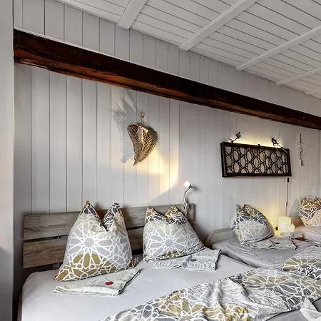 Dog Friendly Scadena 3*